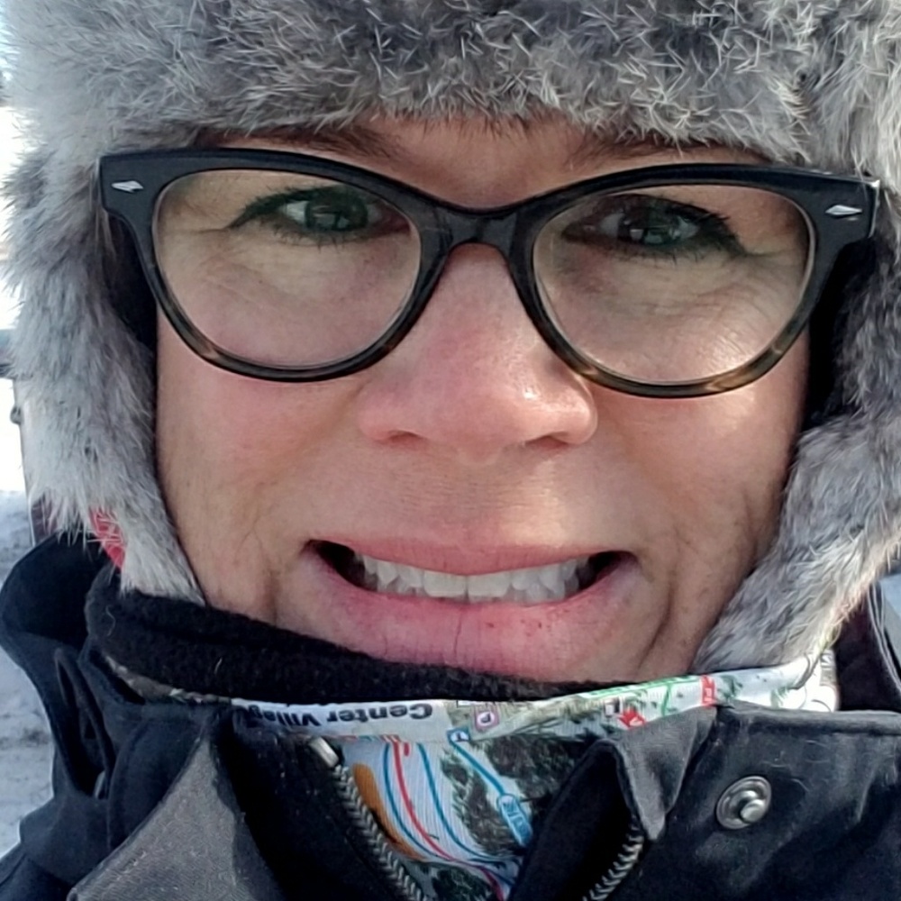 Meet your Posher, Emily